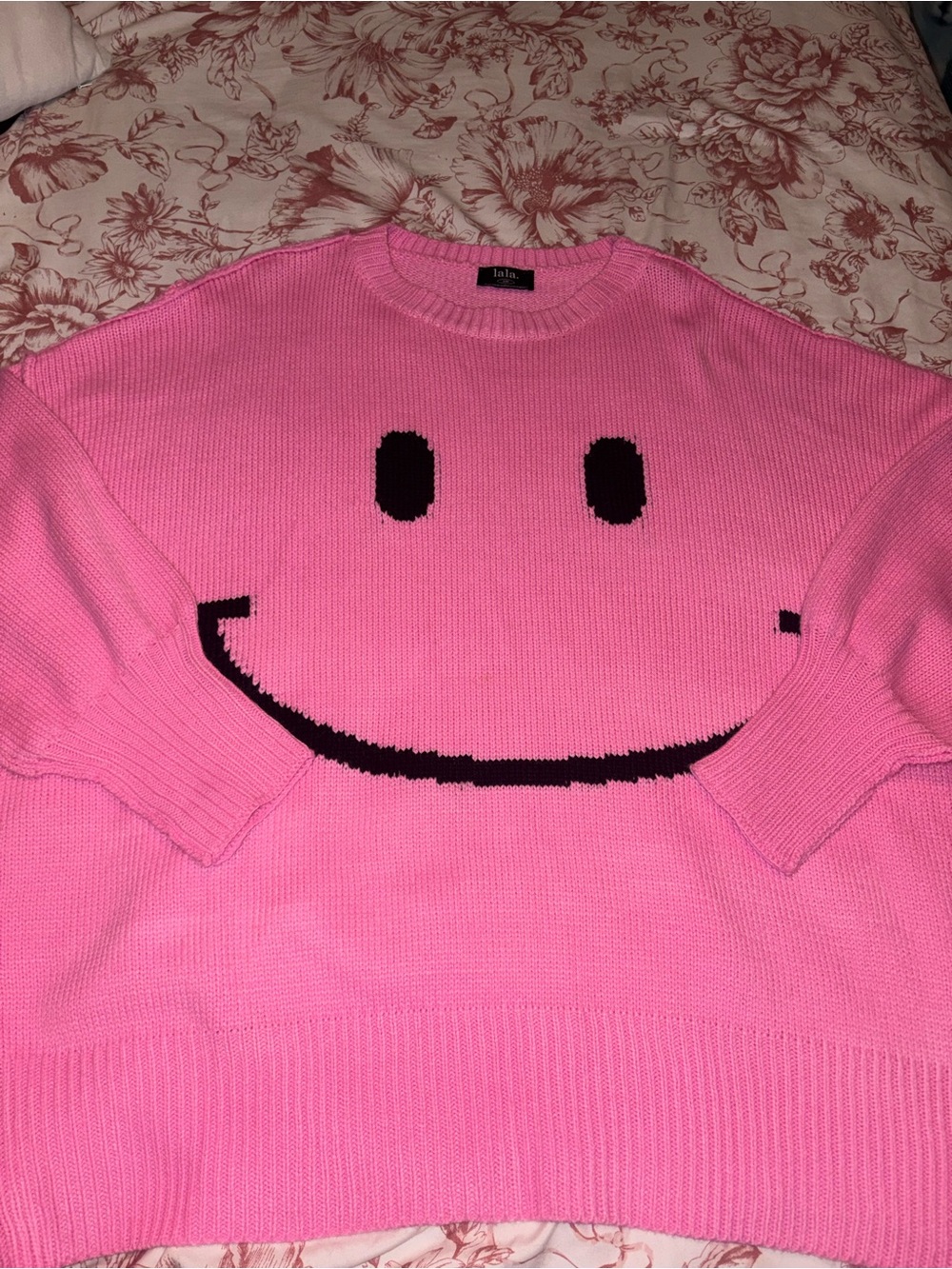 Dressed in Lala serotonin smile oversized knit in bubble gum pink - Picture 2 of 6